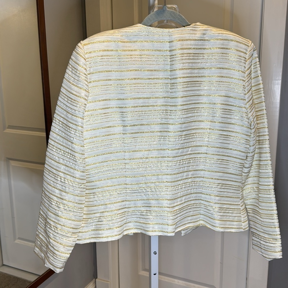 Js Collections Formal, Twinset Top And Jacket, Iv… - image 5